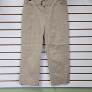 GAP Khaki Pants 8
